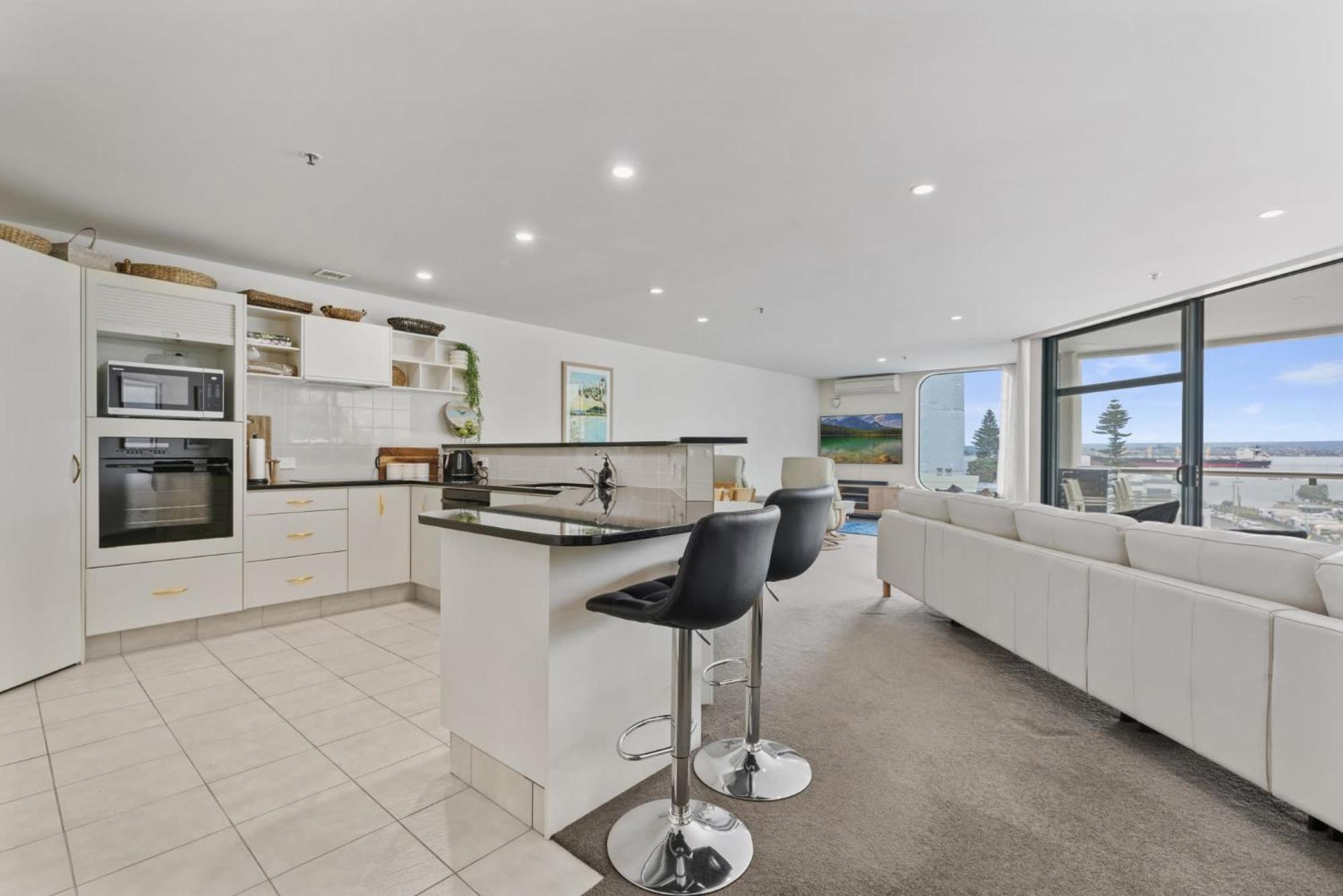 Oceanside Sunset Views Apartamento Mount Maunganui Exterior foto